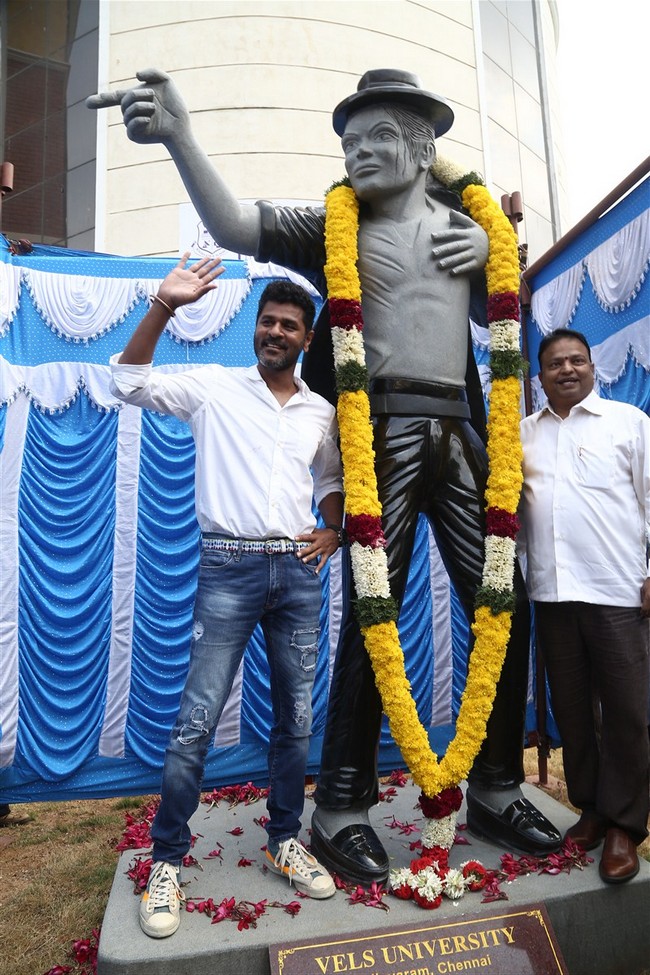 Prabhu Deva Unveil Michael Jackson Statue Stills
